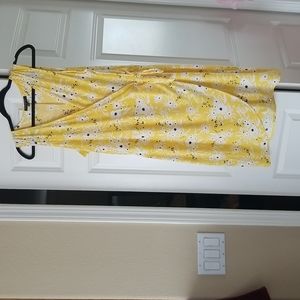 Banana Republic Floral Yellow Wrap Sleeveless Dress L